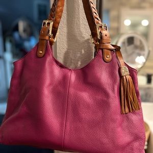 B Markowsky magenta purse